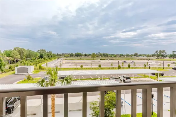 Lehigh Acres, FL 33936,18461 COPPERHEAD CT N #431