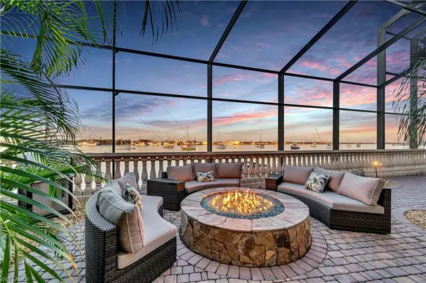 Fort Myers Beach, FL 33931,391 Palermo CIR