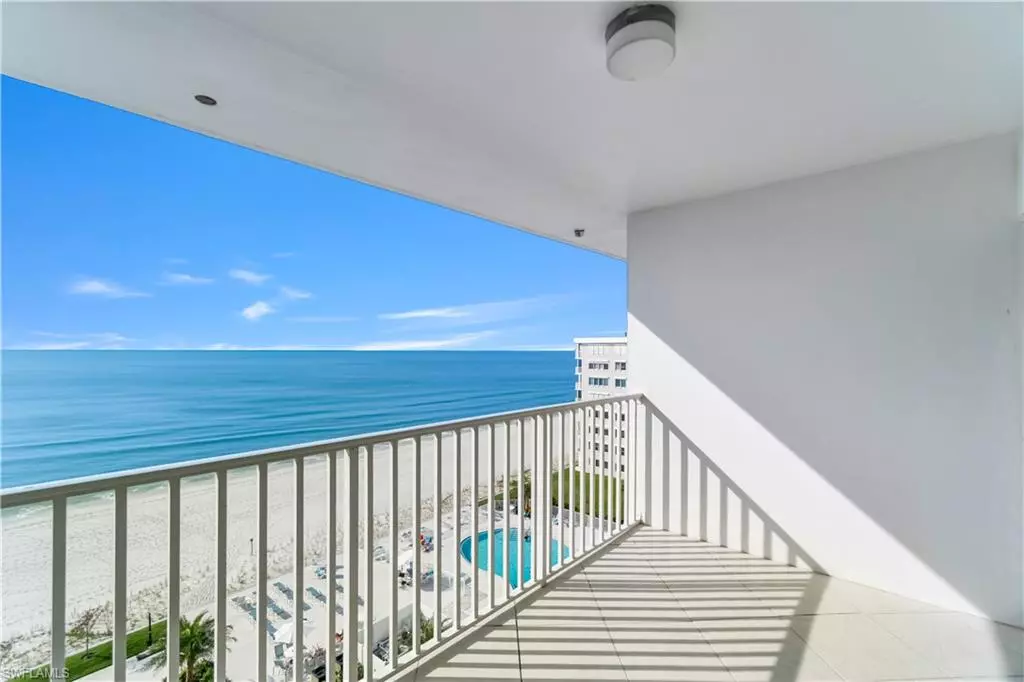Naples, FL 34103,3443 Gulf Shore BLVD N #812
