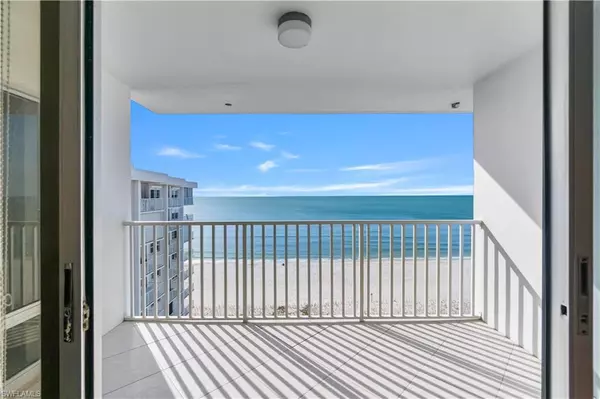 Naples, FL 34103,3443 Gulf Shore BLVD N #812