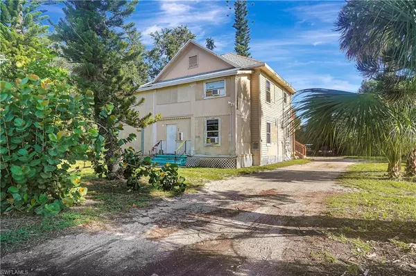 Fort Myers, FL 33901,2135 Hoople ST