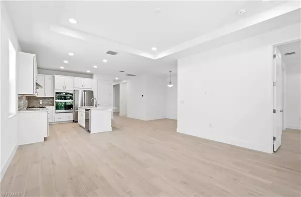 Naples, FL 34114,8865 Oceana WAY