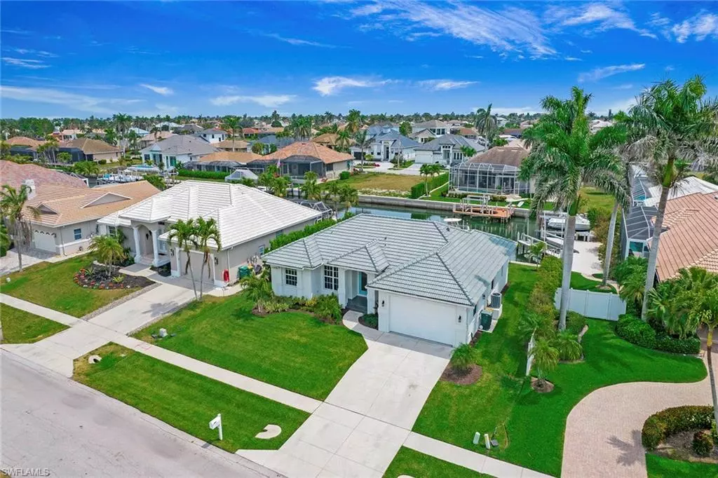 Marco Island, FL 34145,129 Leeward CT