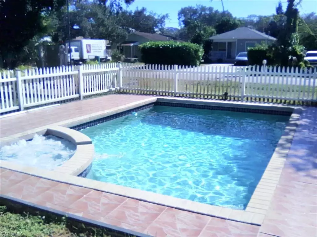 Naples, FL 34112,3117 Areca AVE