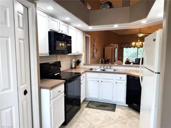 Bonita Springs, FL 34135,13046 Amberley CT #611