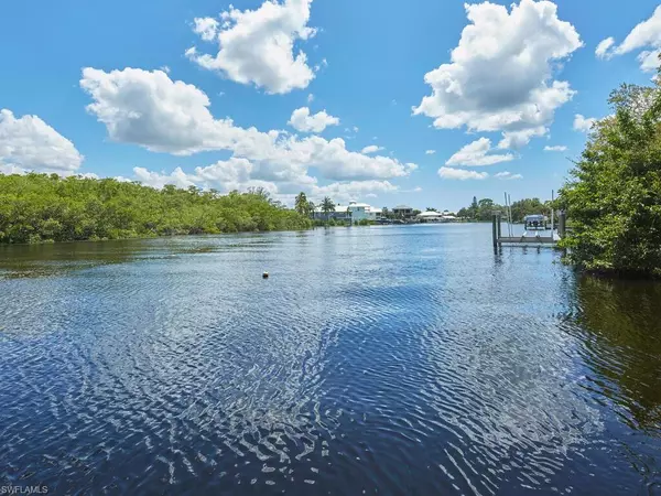 Bonita Springs, FL 34134,27351 Oak Knoll DR