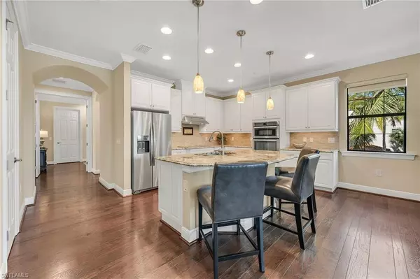 Bonita Springs, FL 34134,4720 Colony Villas DR #902