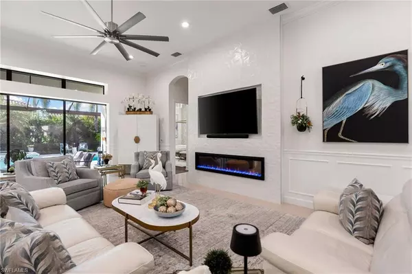 Naples, FL 34119,8655 Amour CT