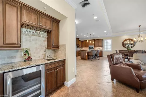 Bonita Springs, FL 34134,4520 Colony Villas DR #2102