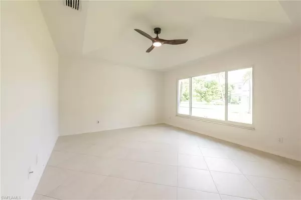 Naples, FL 34108,670 103RD AVE N