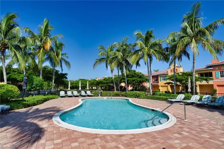 8601 Piazza Del Lago CIR #101, Estero, FL 33928