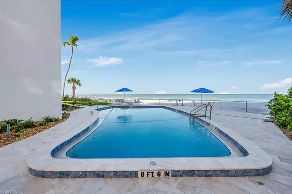 Naples, FL 34102,1919 Gulf Shore BLVD N #302
