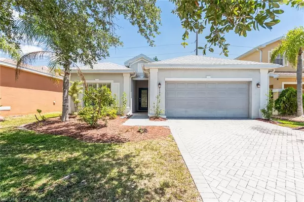 Lehigh Acres, FL 33971,8190 Silver Birch WAY