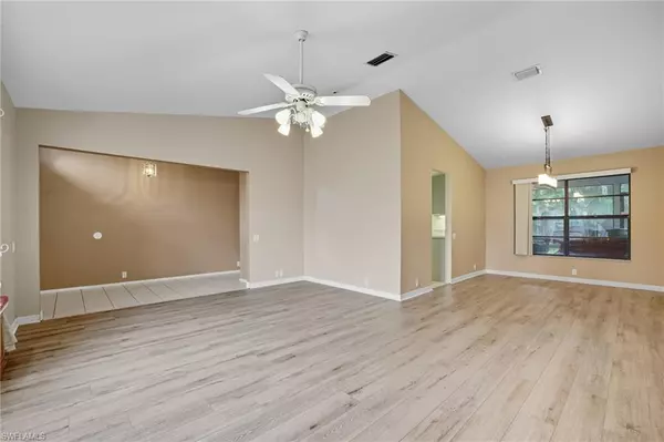 Fort Myers, FL 33967,9783 Country Oaks DR