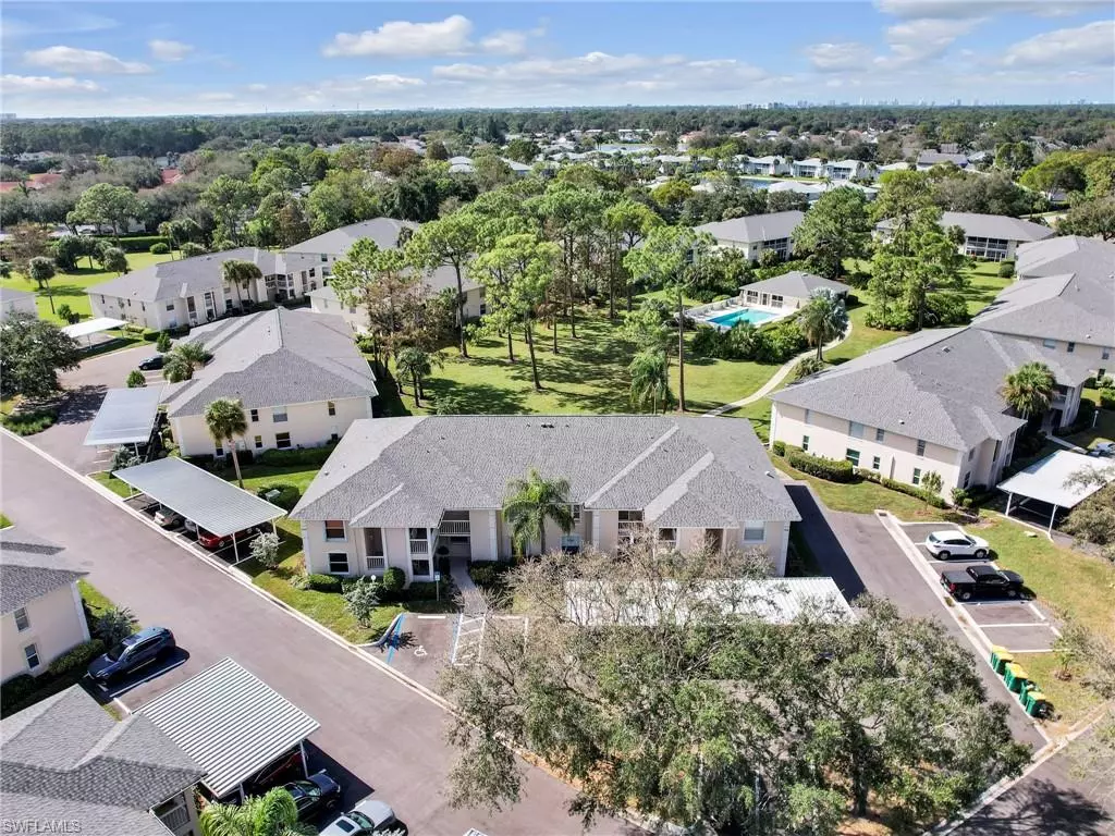 Naples, FL 34104,744 Landover CIR #203