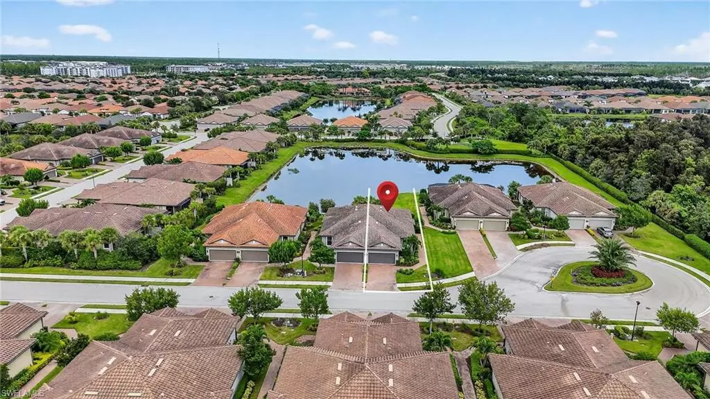 8021 Calle Canovas CT, Naples, FL 34114