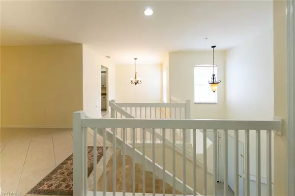 Naples, FL 34109,2200 Arielle DR #1005