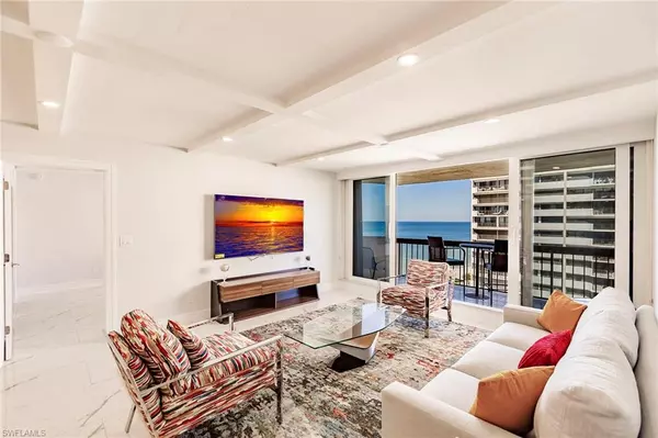 Naples, FL 34103,4001 Gulf Shore BLVD N #1104