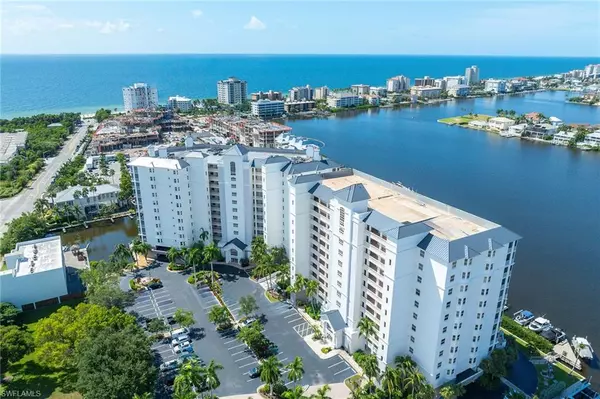 Naples, FL 34108,400 Flagship DR #1008