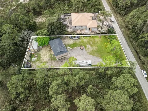 Lehigh Acres, FL 33972,916 Euclid AVE