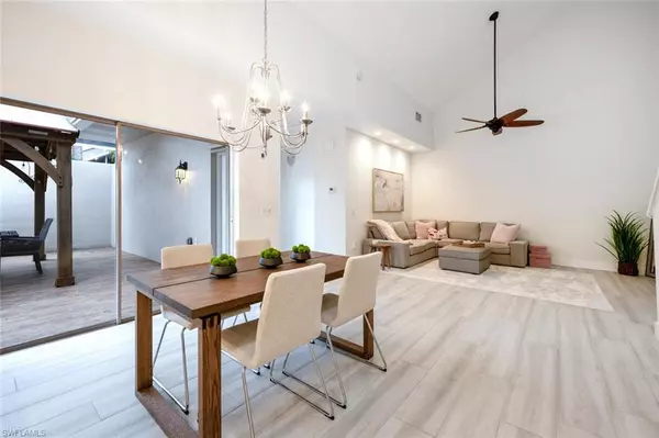 Naples, FL 34109,4251 Covey CIR #17C