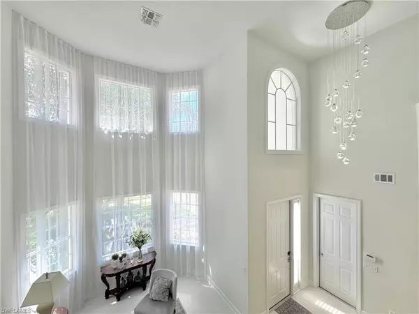 Naples, FL 34105,12667 Biscayne CT