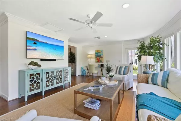 Naples, FL 34102,2700 Treasure LN