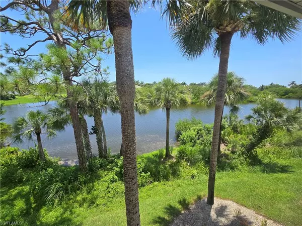 Bonita Springs, FL 34134,4220 Lake Forest #921