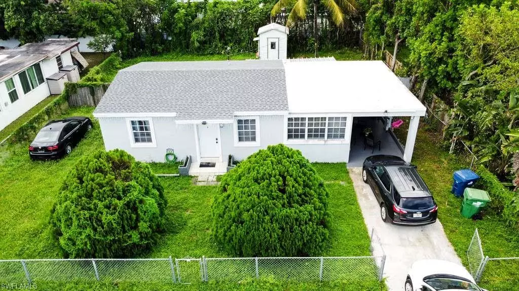 Miami Gardens, FL 33971,18040 NW 2nd CT