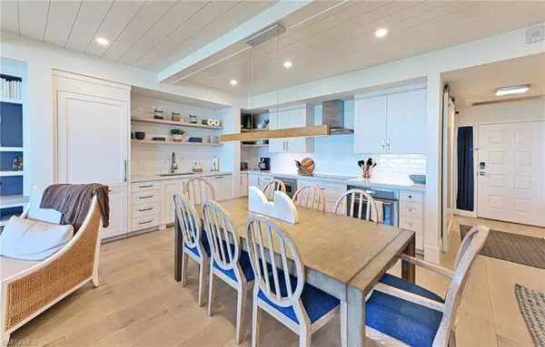 Bonita Springs, FL 34134,265 Barefoot Beach BLVD #203