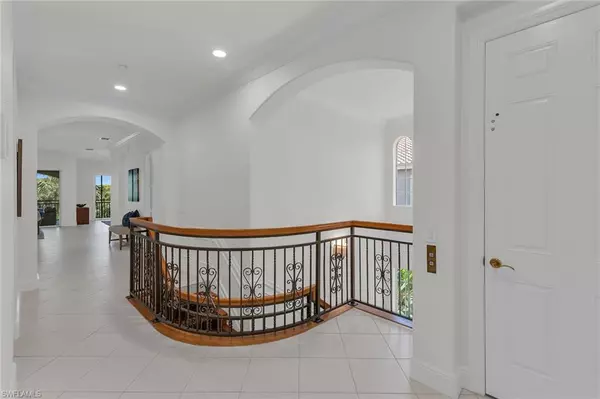 Naples, FL 34114,9142 Cherry Oaks LN #202