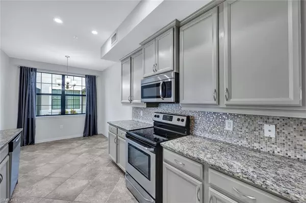 Bonita Springs, FL 34135,26189 Palace LN #102