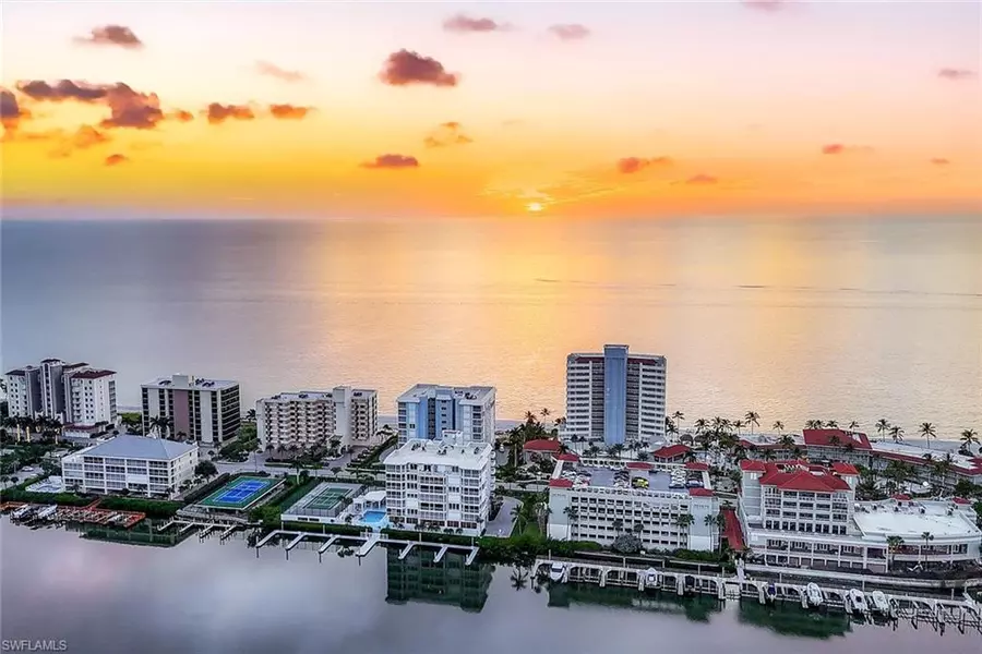 9790 Gulf Shore DR #505, Naples, FL 34108