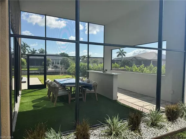 Cape Coral, FL 33914,3923 SW 13th AVE