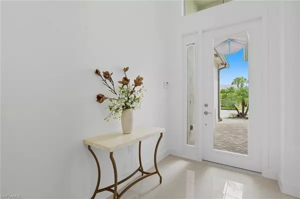 Bonita Springs, FL 34135,28604 MORAGA LN