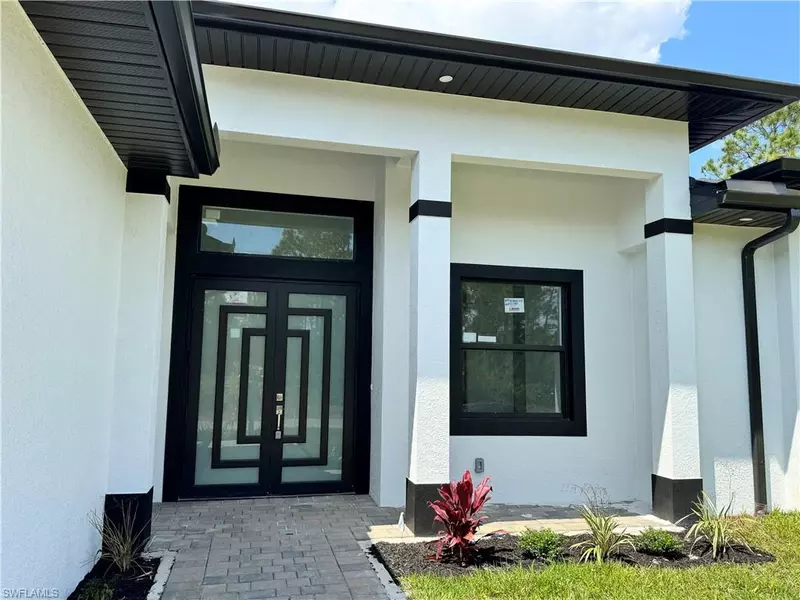 1012 Louis AVE, Lehigh Acres, FL 33972