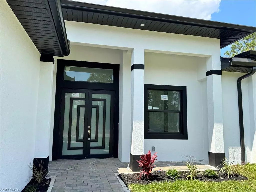 Lehigh Acres, FL 33972,1012 Louis AVE