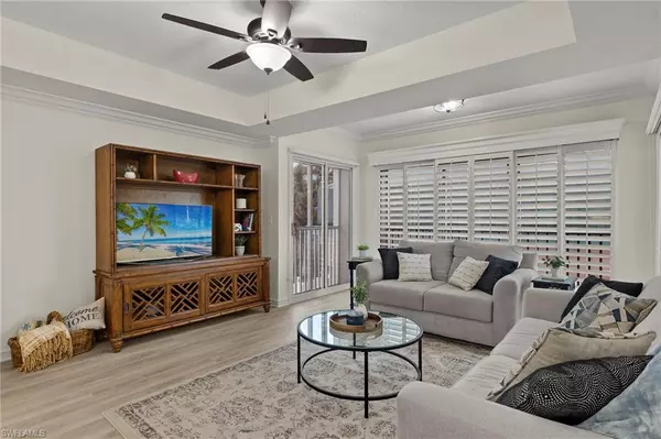 Naples, FL 34108,100 Glenview PL #202