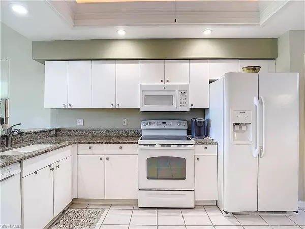 Bonita Springs, FL 34135,26450 Sunderland DR #2101