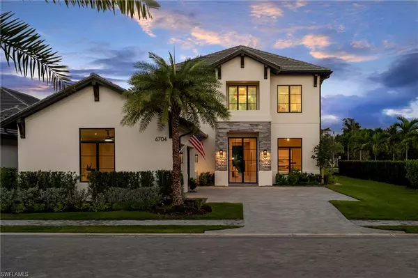 Naples, FL 34109,6704 Newport RD