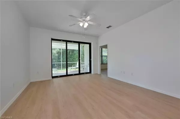 Naples, FL 34104,7675 Meadow Lakes DR #1201