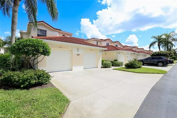 Naples, FL 34119,630 Lalique CIR #506