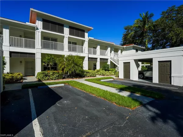 1015 Tarpon Cove DR #1403, Naples, FL 34110