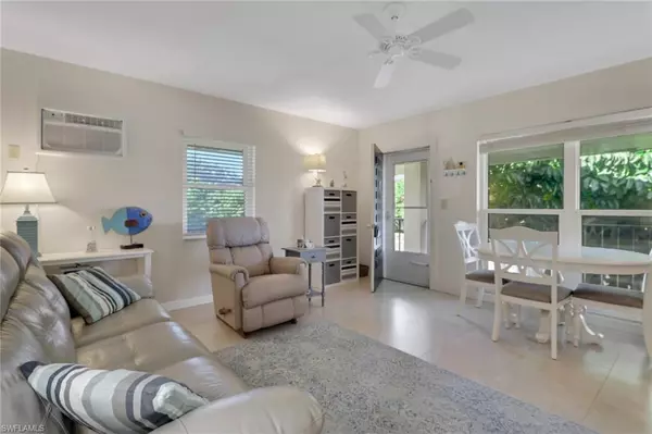 Marco Island, FL 34145,235 Seaview CT #B10