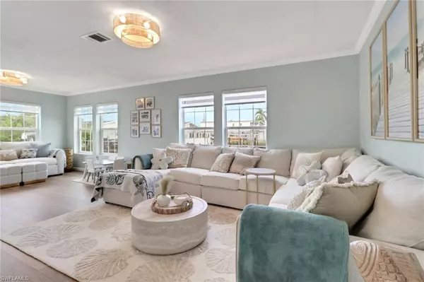 Fort Myers Beach, FL 33931,25 Emily LN