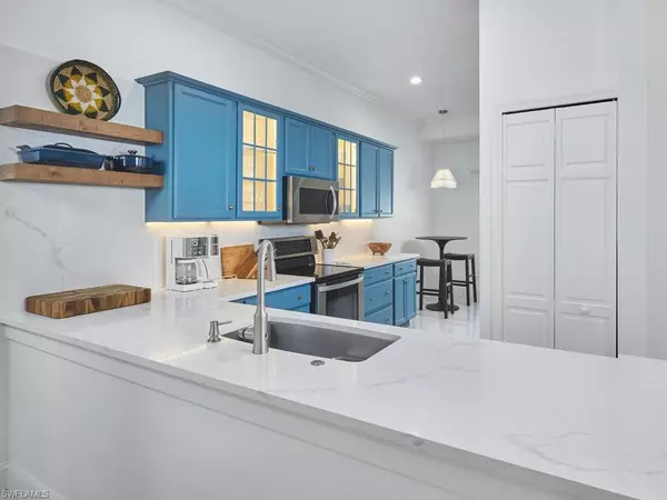 Naples, FL 34105,114 Amblewood LN #9-903