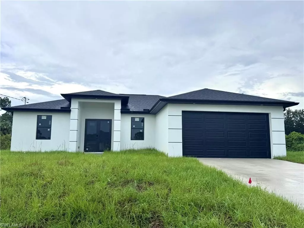 Lehigh Acres, FL 33971,3304 67th ST W