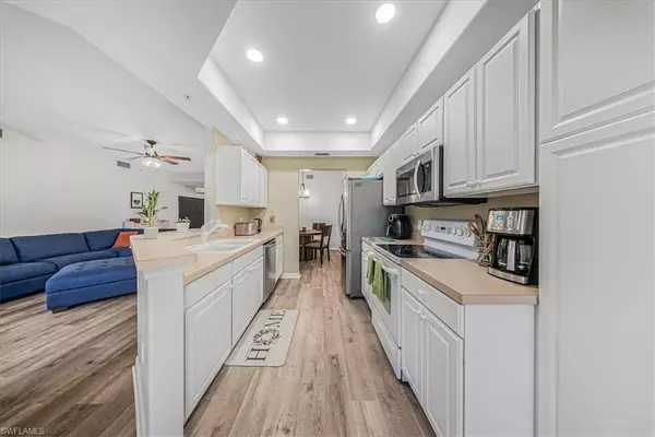 Naples, FL 34105,1350 Henley ST #1503