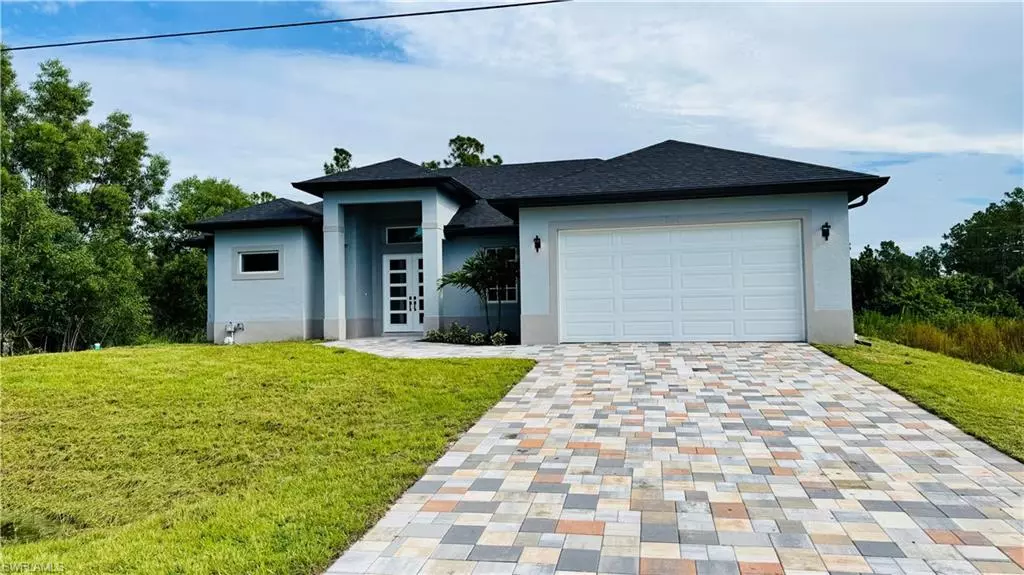 Lehigh Acres, FL 33974,1143 Rachel ST E