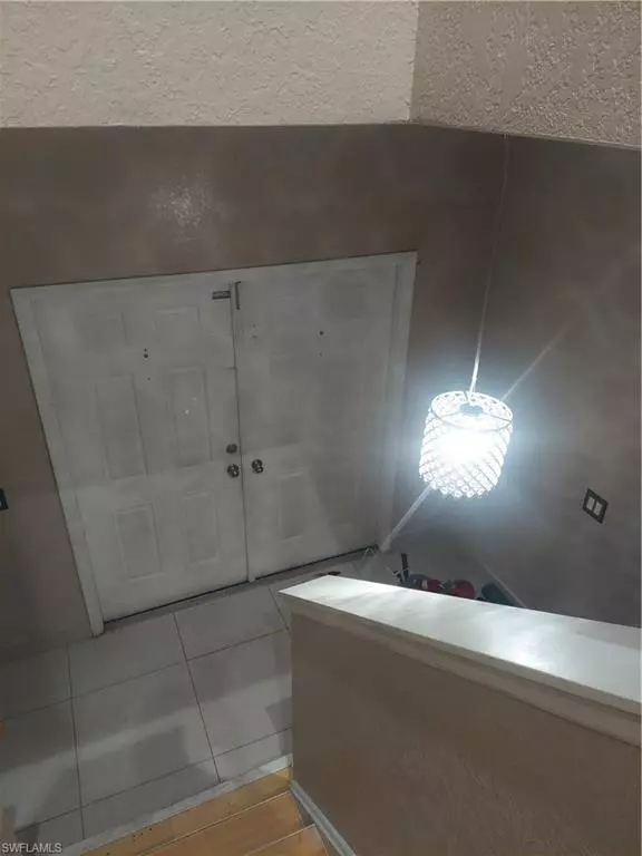 Naples, FL 34120,2876 Blossom CT